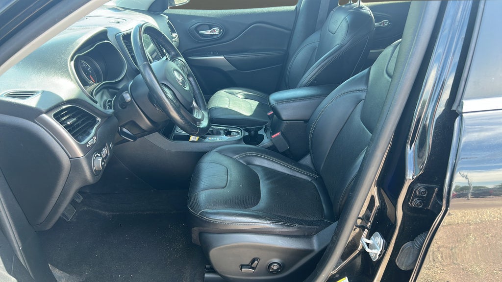 2020 Jeep Cherokee Limited FWD