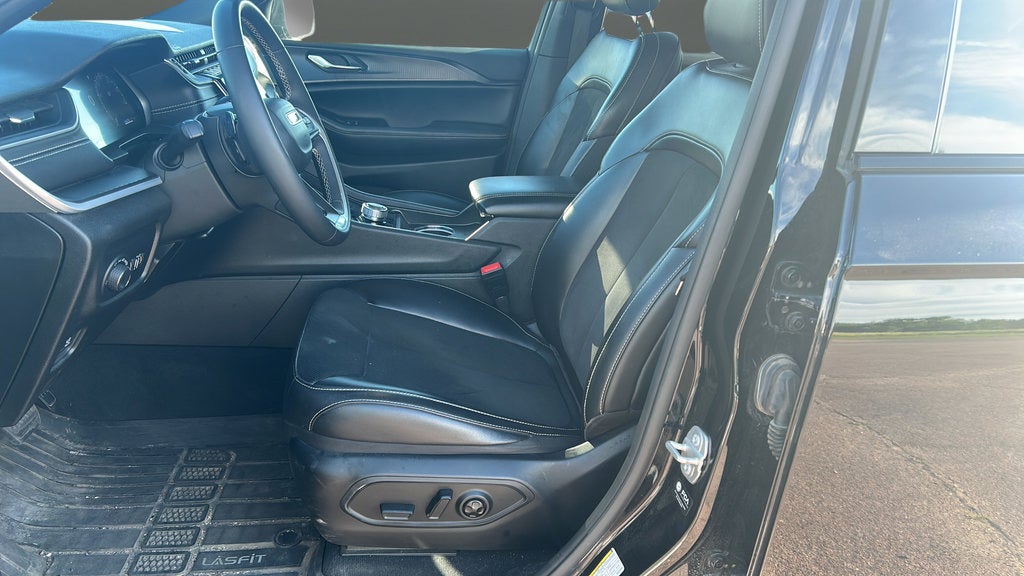 2024 Jeep Grand Cherokee L Altitude 4x4