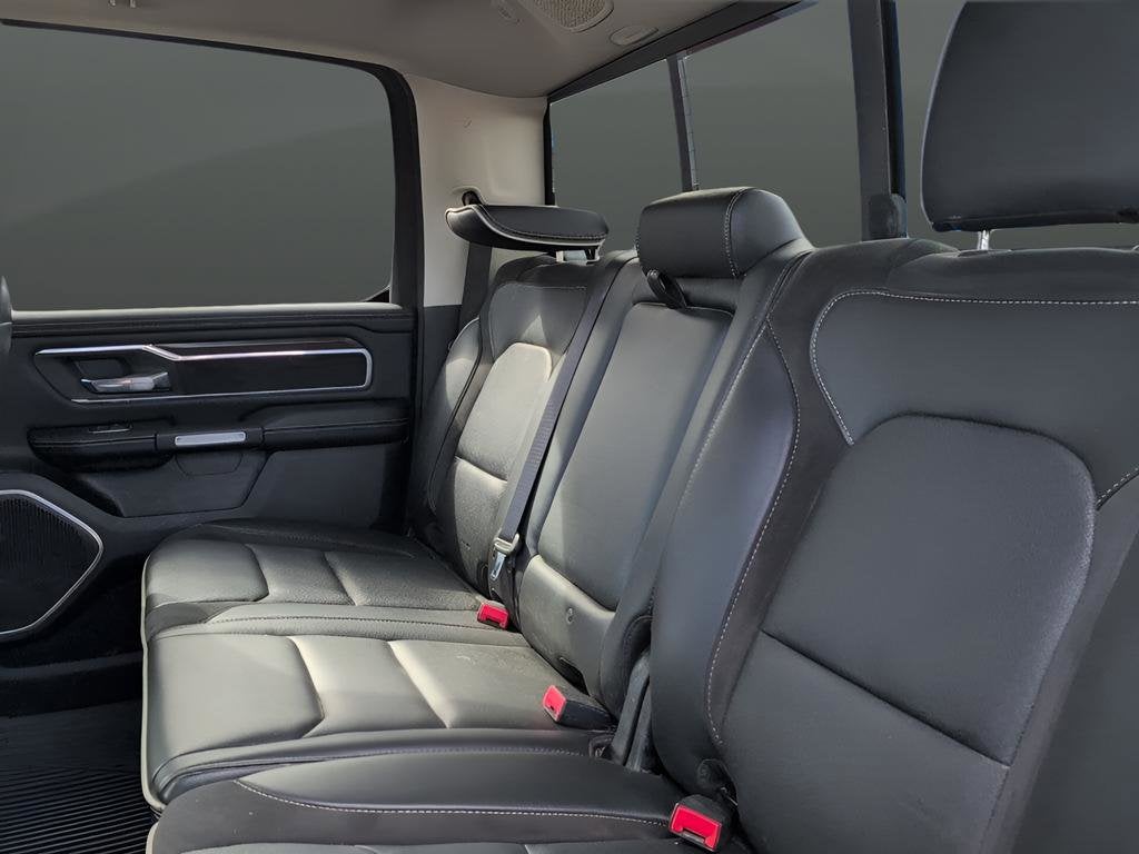 2022 RAM 1500 Laramie Crew Cab 4x4 6'4" Box