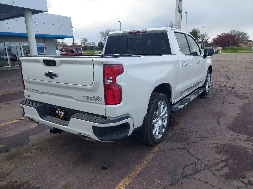 2024 Chevrolet Silverado 1500 High Country