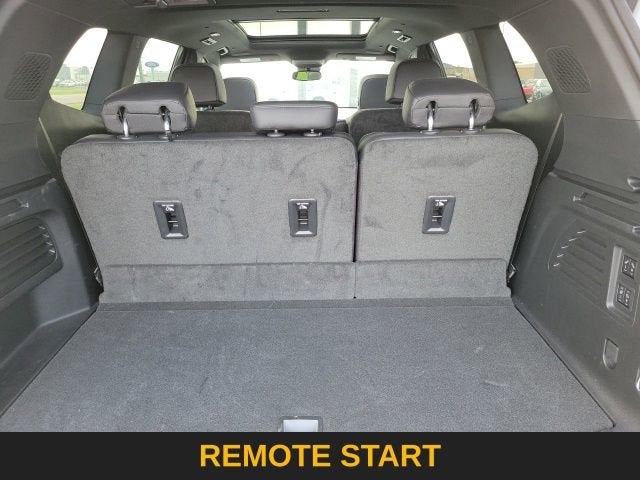 2024 GMC Acadia Denali