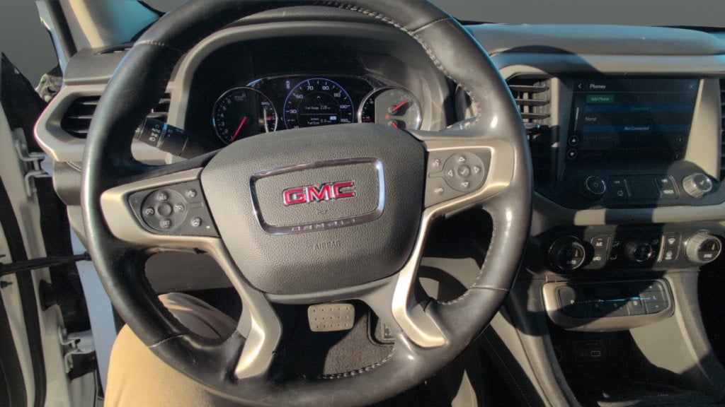 2022 GMC Acadia Denali