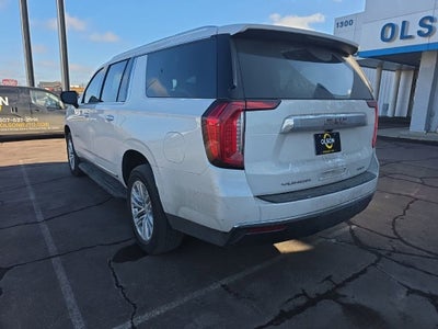 2023 GMC Yukon XL SLT