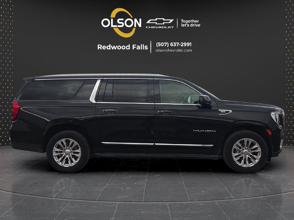 2023 GMC Yukon XL SLT
