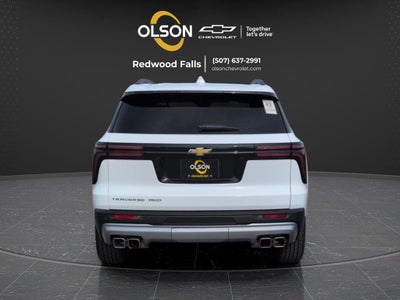 2025 Chevrolet Traverse LT