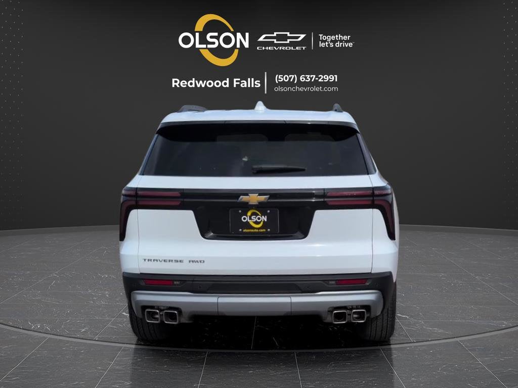 2025 Chevrolet Traverse LT