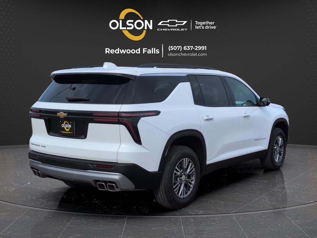 2025 Chevrolet Traverse LT