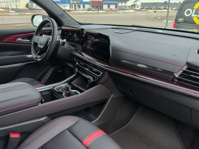 2025 Chevrolet Traverse RS