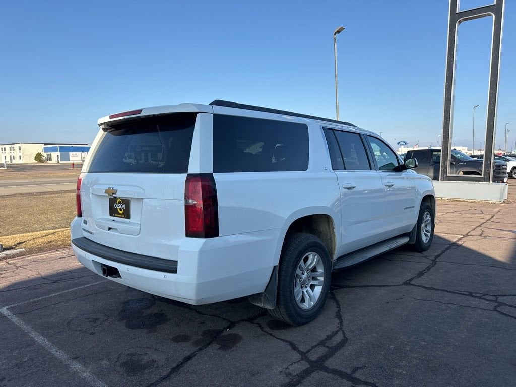 2017 Chevrolet Suburban LT