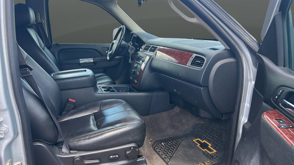 2014 Chevrolet Suburban LT