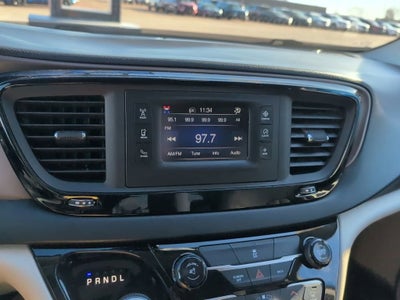 2017 Chrysler Pacifica LX