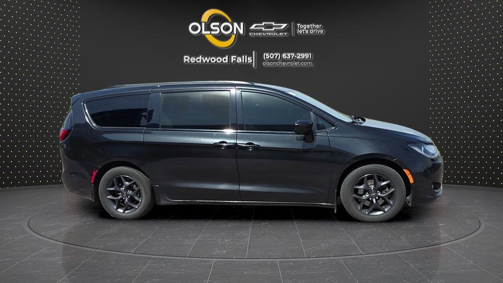 2019 Chrysler Pacifica Touring L Plus