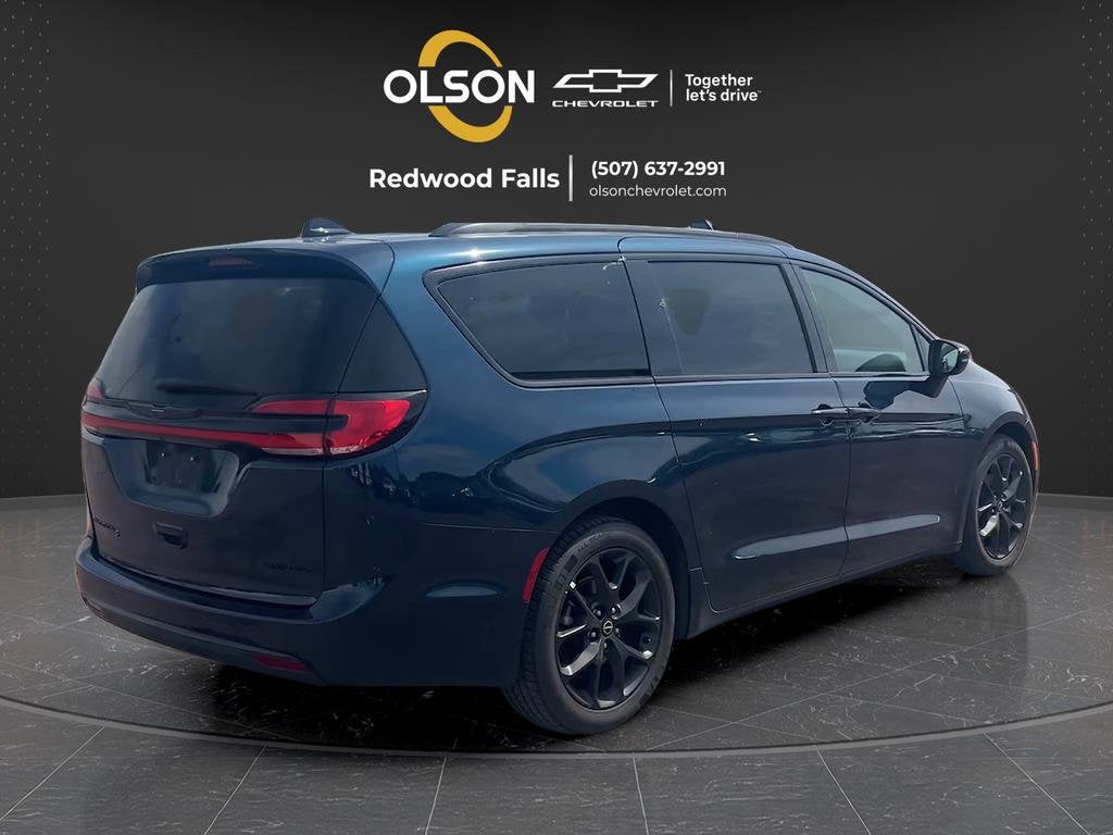 2025 Chrysler Pacifica Limited
