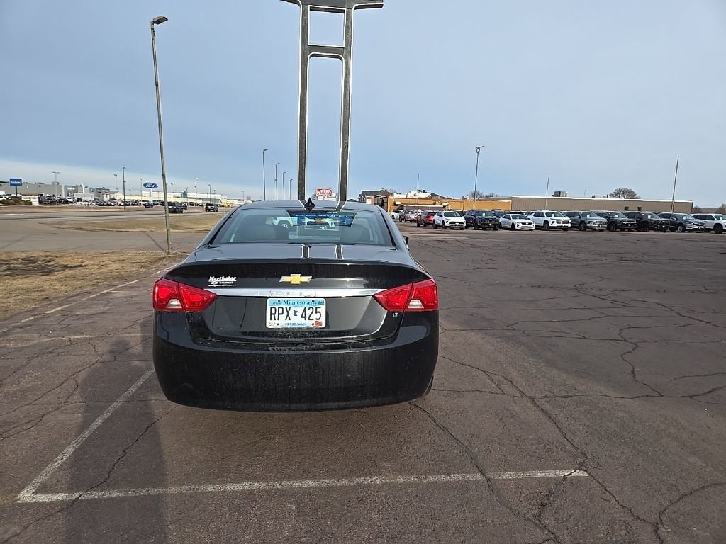 2017 Chevrolet Impala LT