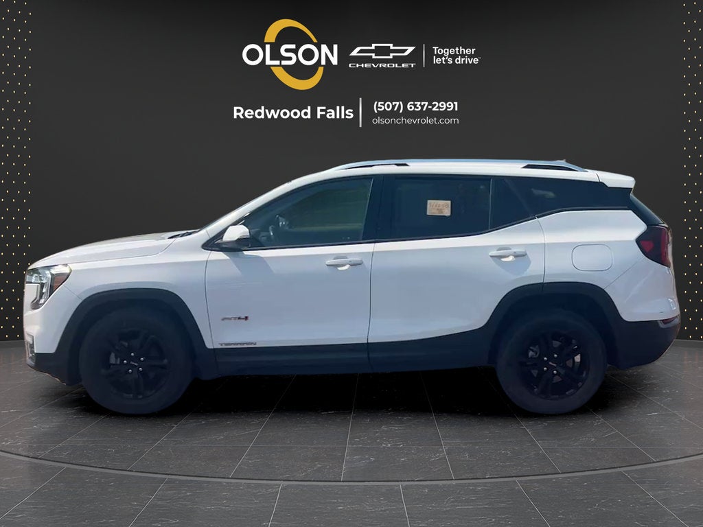 2022 GMC Terrain AT4
