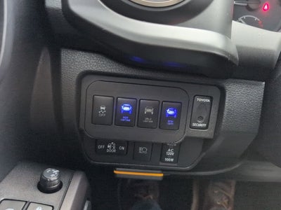 2020 Toyota Tacoma TRD Sport