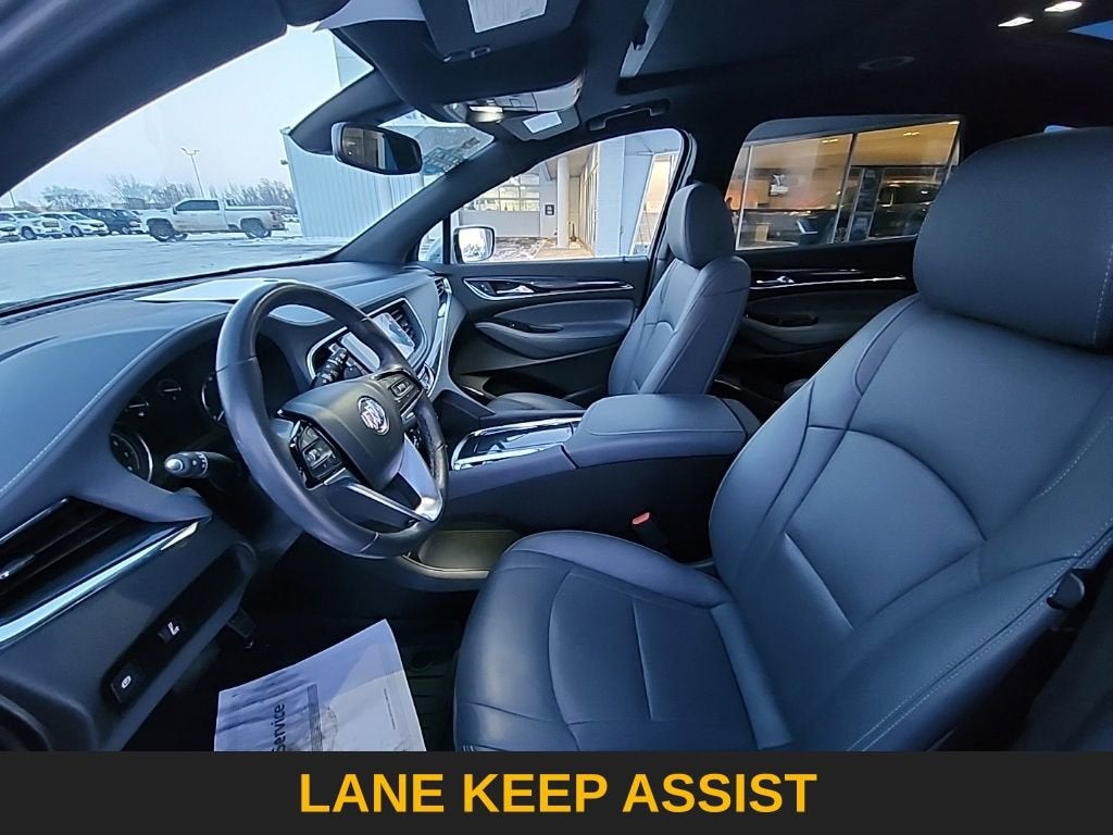2023 Buick Enclave Essence