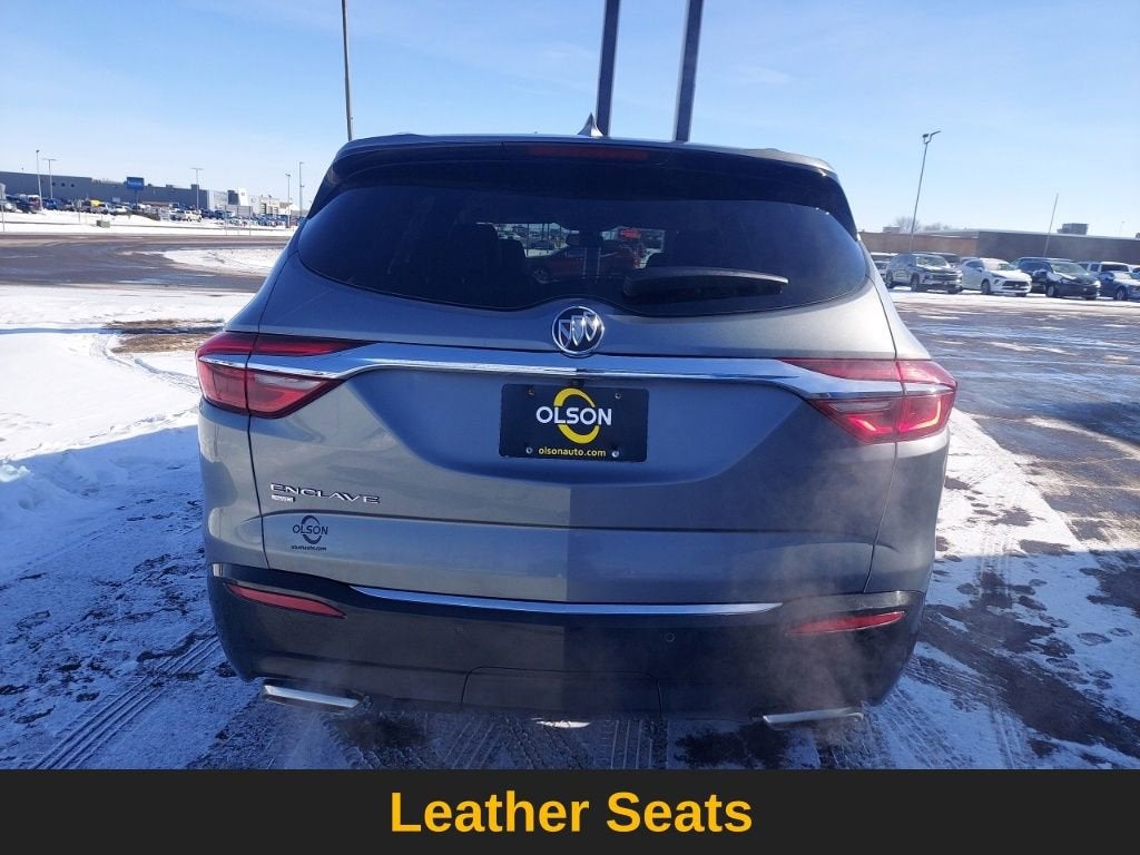 2021 Buick Enclave Essence