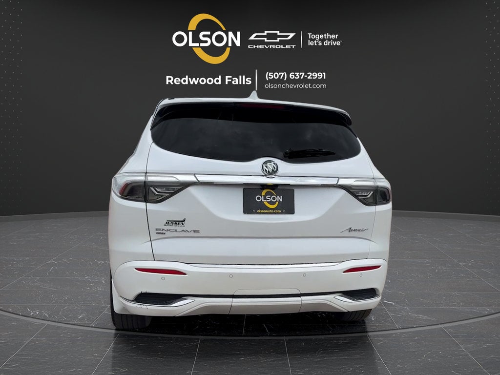 2022 Buick Enclave Avenir