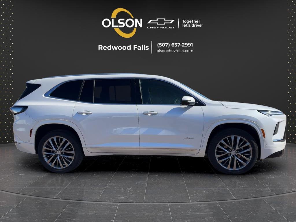 2025 Buick Enclave Avenir