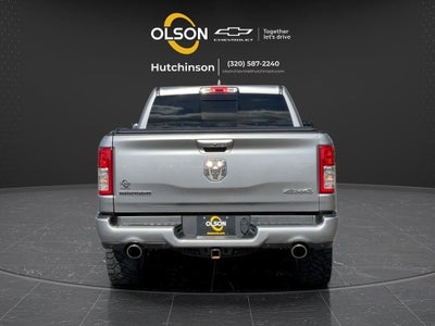 2020 RAM 1500 Big Horn Crew Cab 4x4 5'7" Box
