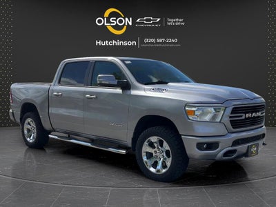 2020 RAM 1500 Big Horn Crew Cab 4x4 5'7" Box