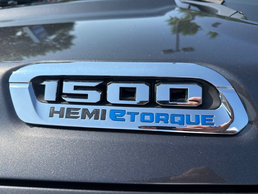 2023 RAM 1500 Big Horn Crew Cab 4x4 5'7" Box