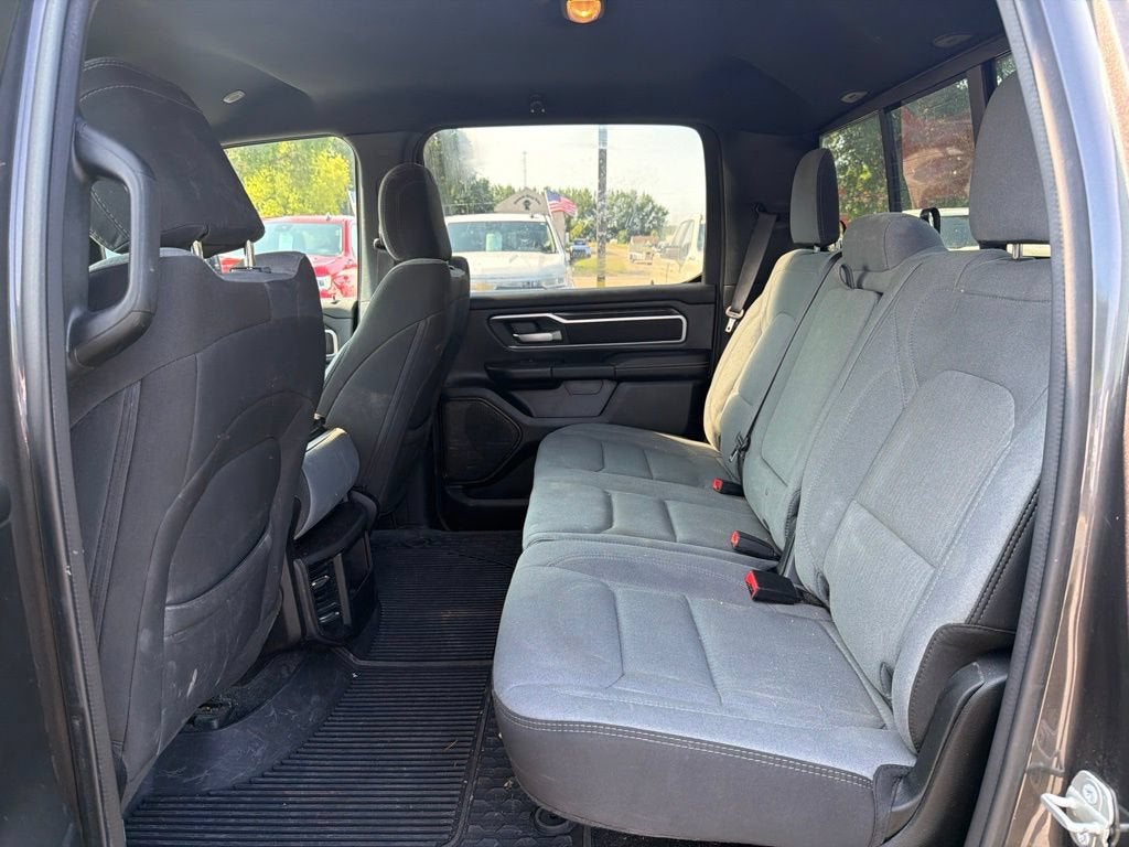 2023 RAM 1500 Big Horn Crew Cab 4x4 5'7" Box