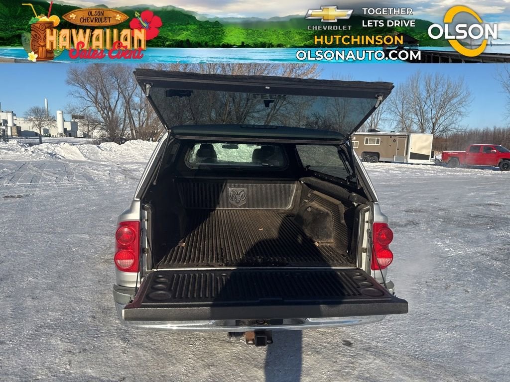 2005 Dodge Dakota SLT