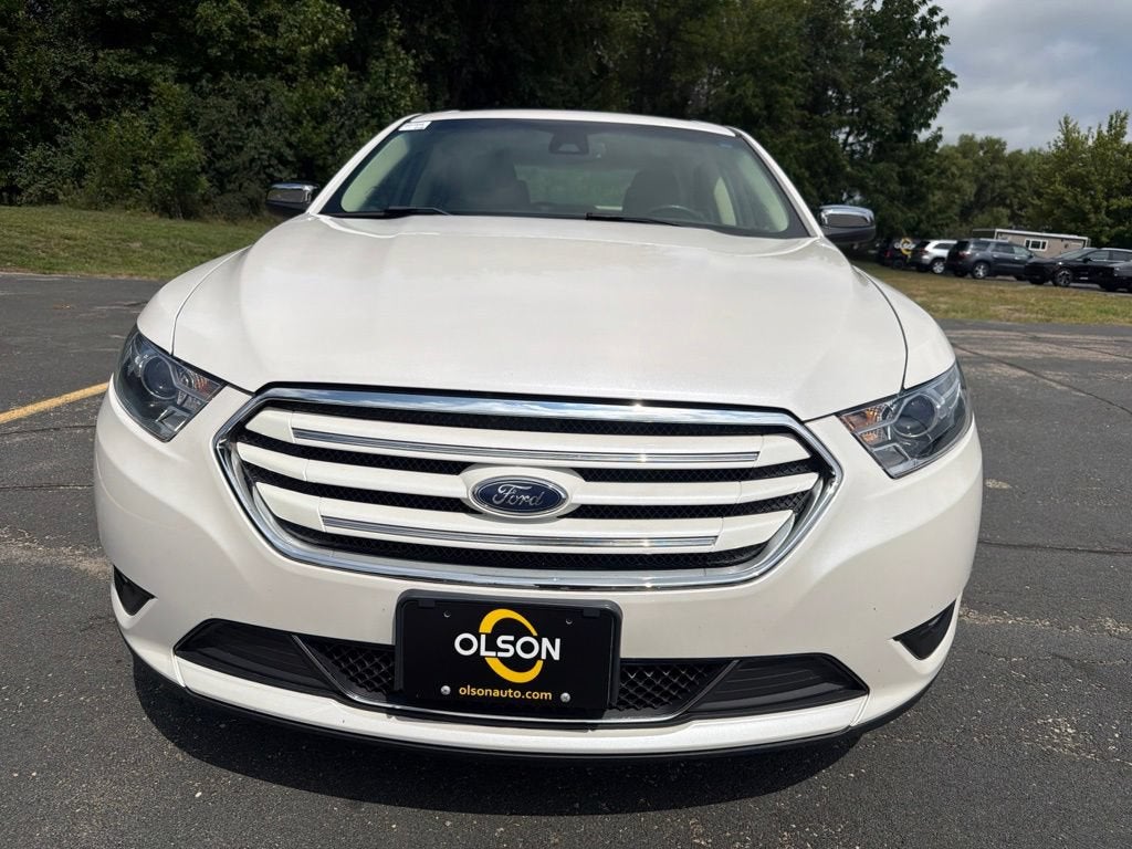 2019 Ford Taurus Limited