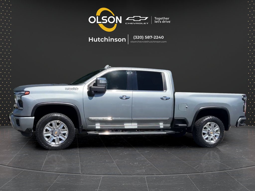 Used 2024 Chevrolet Silverado 2500HD High Country with VIN 1GC4YREY7RF279731 for sale in Hutchinson, Minnesota