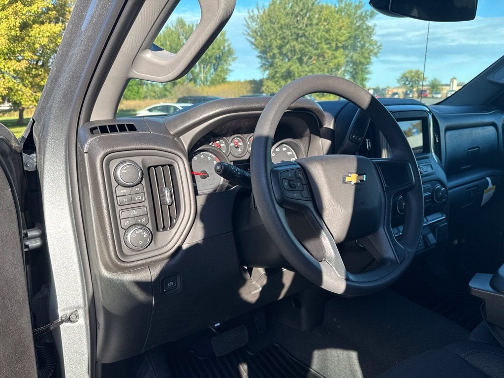 2026 Chevrolet Silverado 1500 Custom - Photo 16