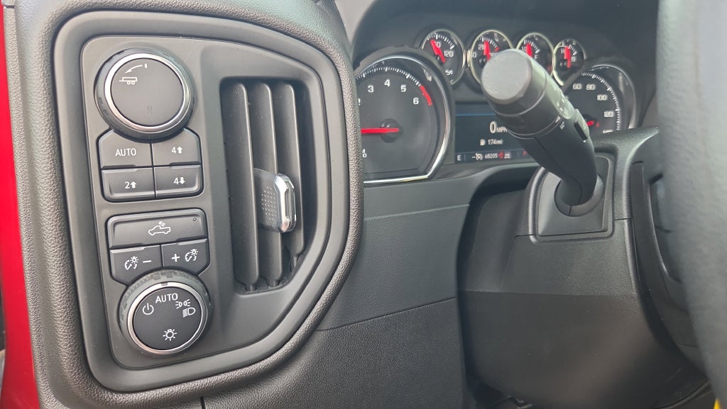 2021 Chevrolet Silverado 1500 Custom - Photo 11