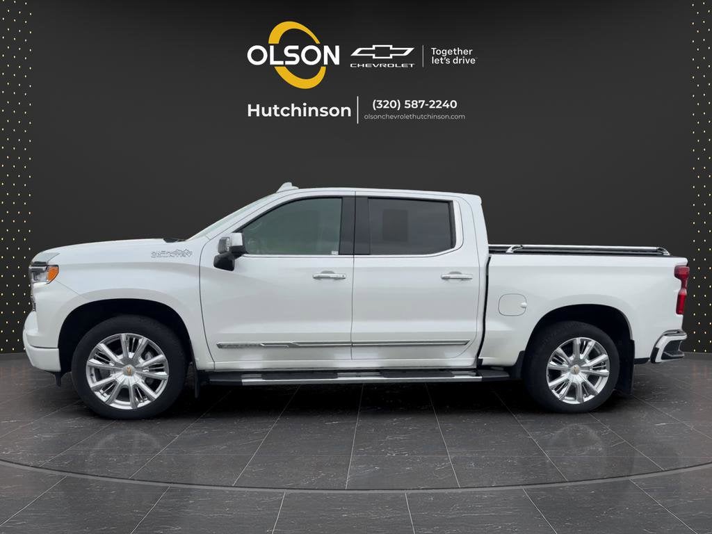 Used 2023 Chevrolet Silverado 1500 High Country with VIN 1GCUDJEL6PZ303904 for sale in Hutchinson, Minnesota