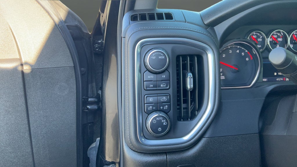 2021 Chevrolet Silverado 1500 RST - Photo 30