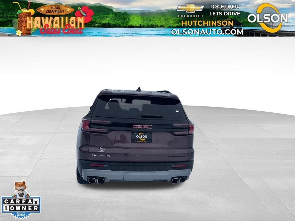 2025 GMC Acadia Elevation
