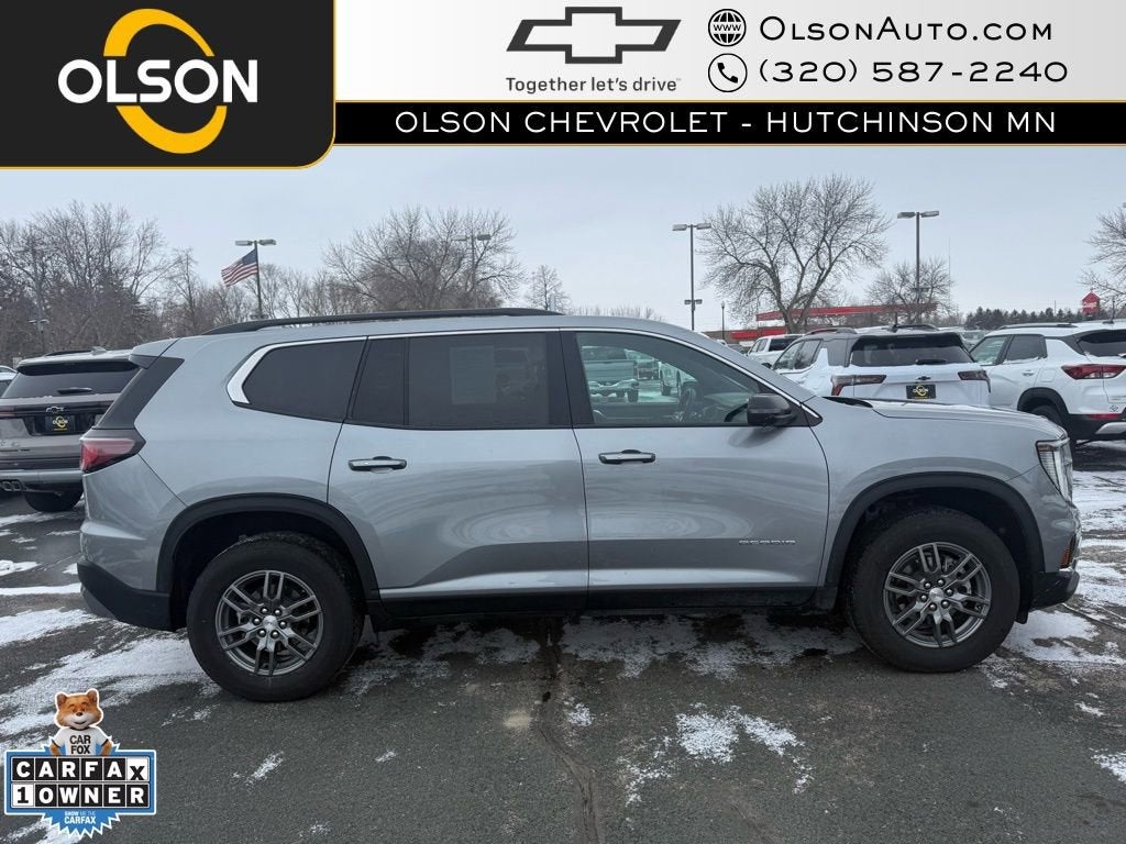 2025 GMC Acadia Elevation