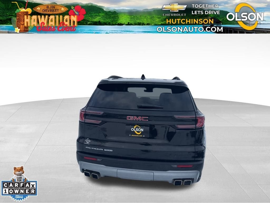 2025 GMC Acadia Elevation