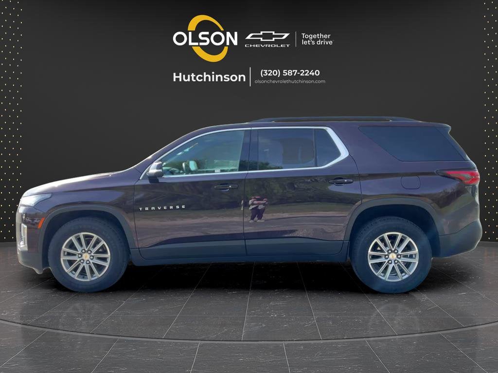 Used 2023 Chevrolet Traverse 1LT with VIN 1GNEVGKW4PJ234221 for sale in Hutchinson, Minnesota