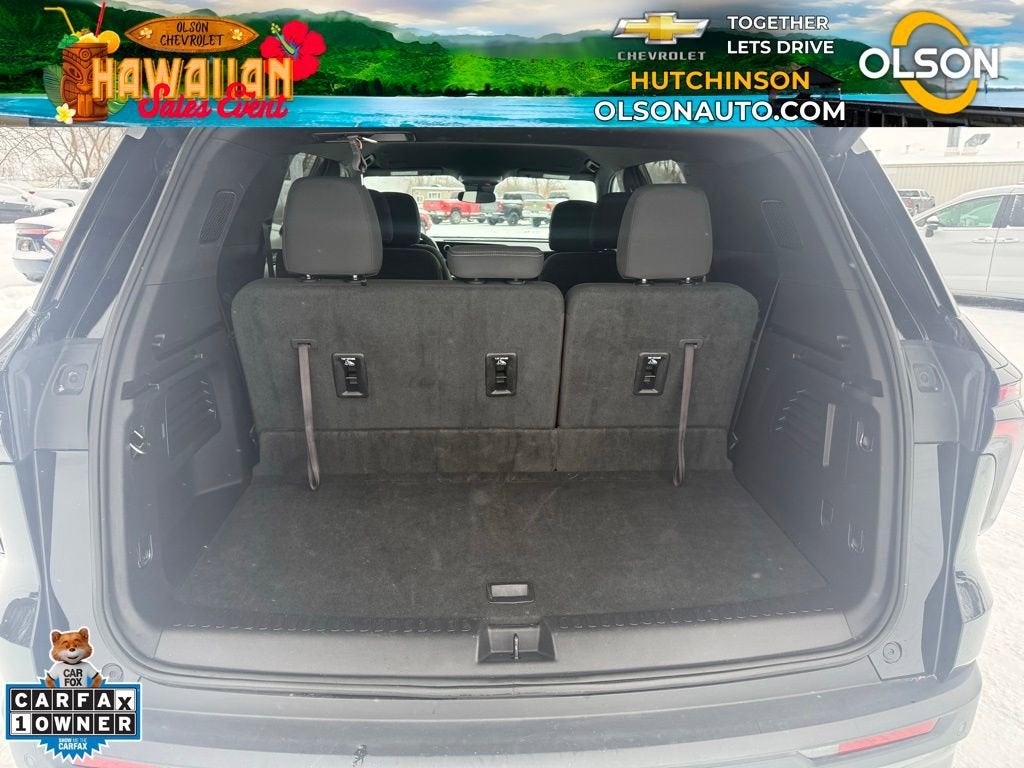 2025 Chevrolet Traverse LT