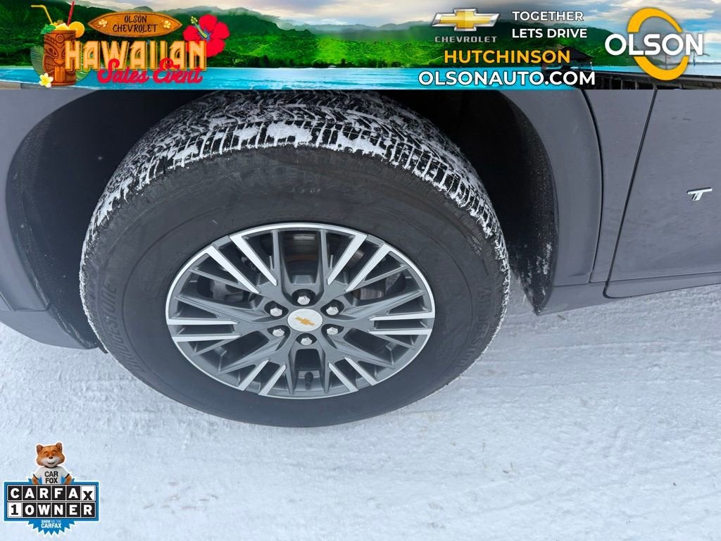 2025 Chevrolet Traverse LT