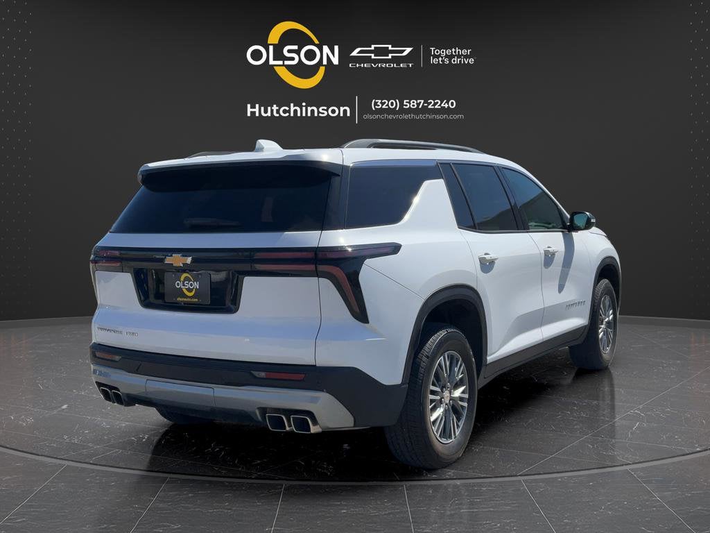 2025 Chevrolet Traverse LT