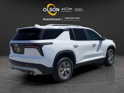 2025 Chevrolet Traverse LT