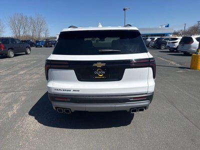 2025 Chevrolet Traverse LT