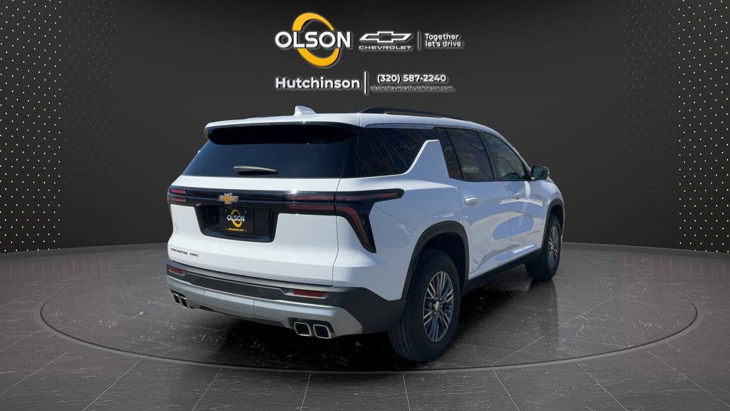 2025 Chevrolet Traverse LT