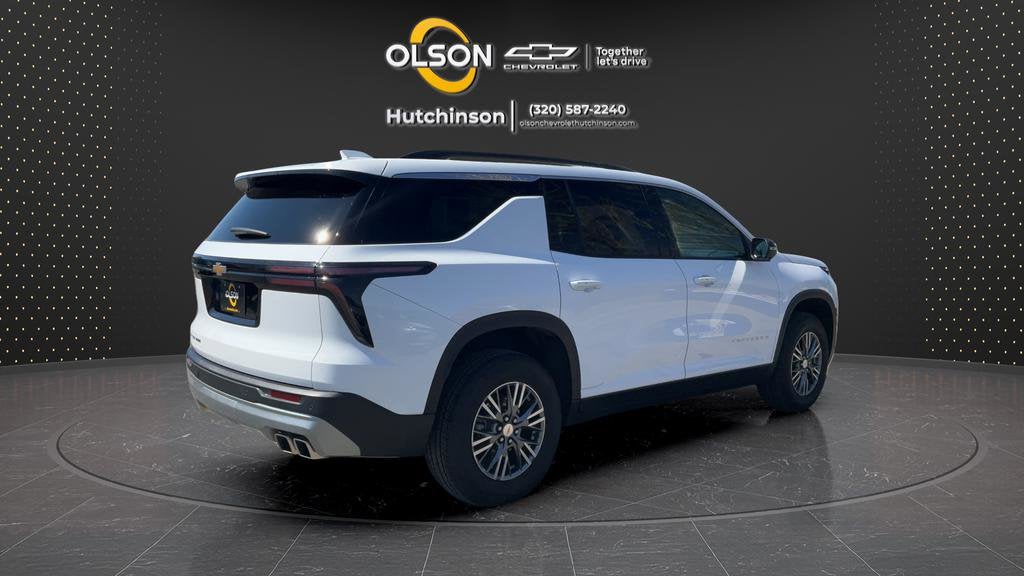 2025 Chevrolet Traverse LT