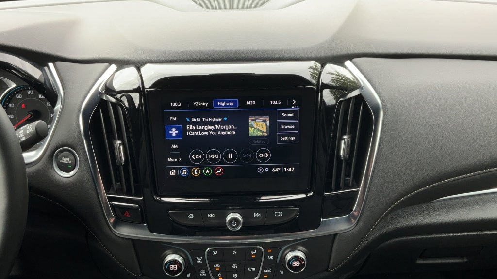2023 Chevrolet Traverse LT Leather