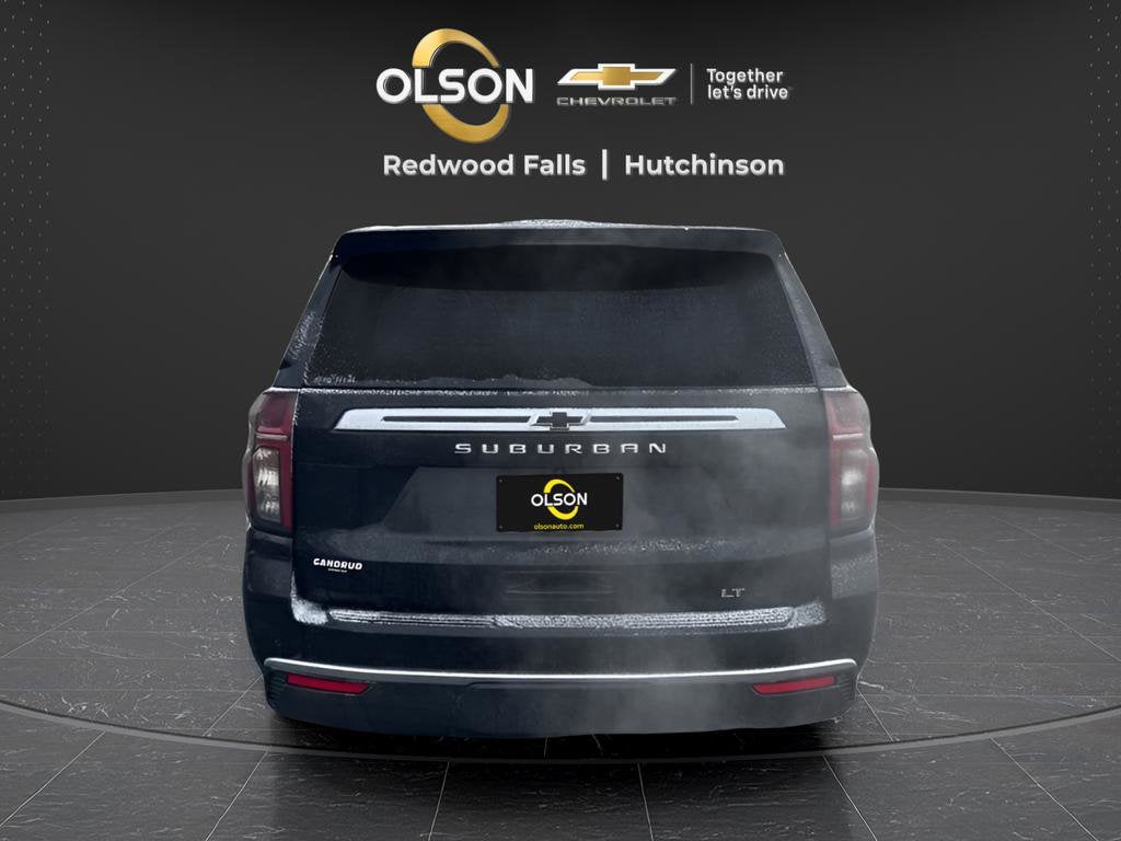 2023 Chevrolet Suburban LT