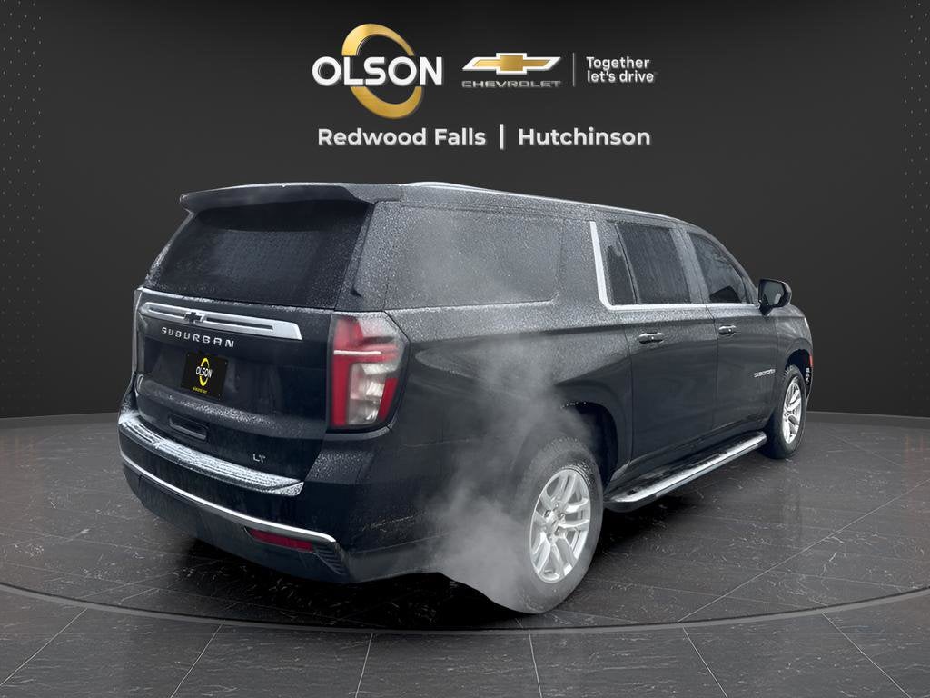 2023 Chevrolet Suburban LT