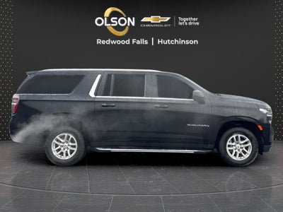 2023 Chevrolet Suburban LT